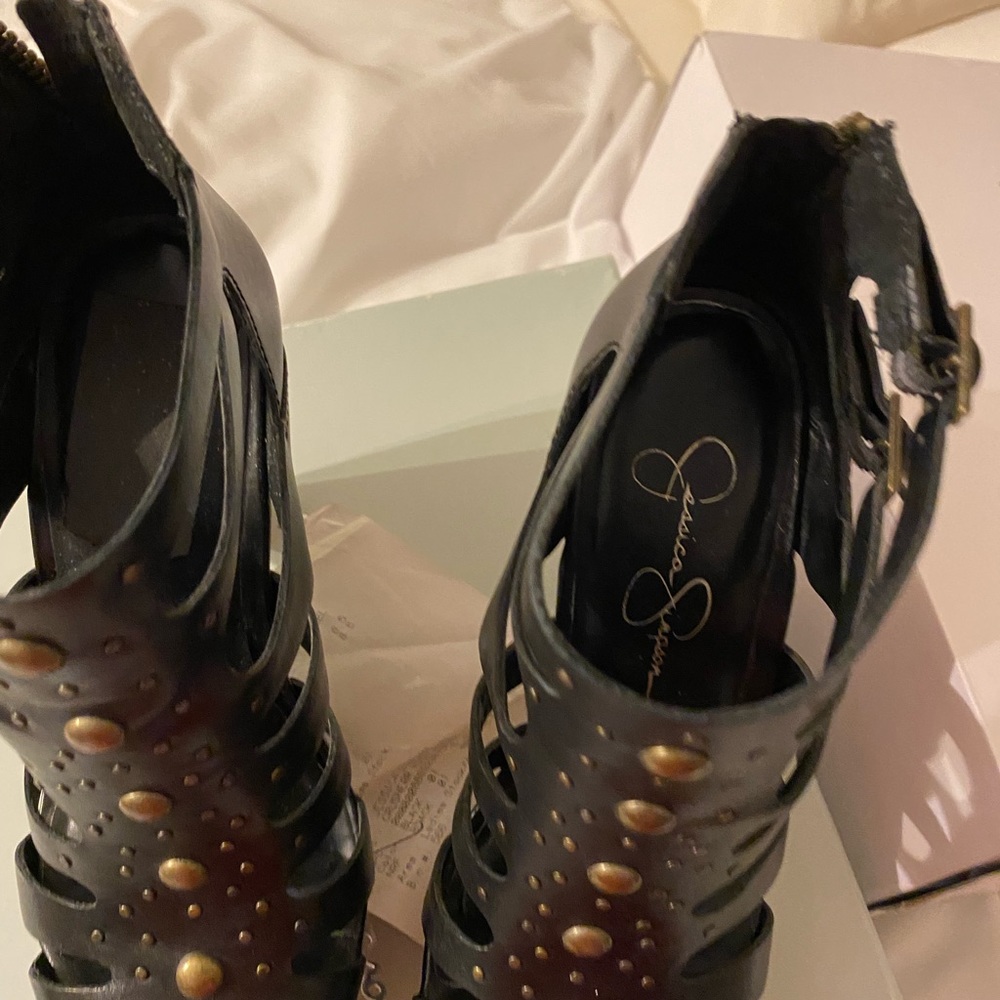 Jessica Simpson platforms - Picture 5 of 7